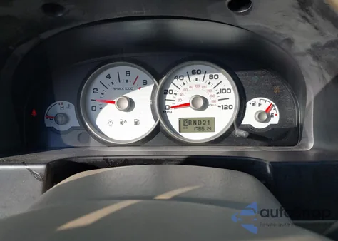 2007 Ford Escape Xlt z USA, uszkodzony, nr VIN 1FMYU93157KB25859